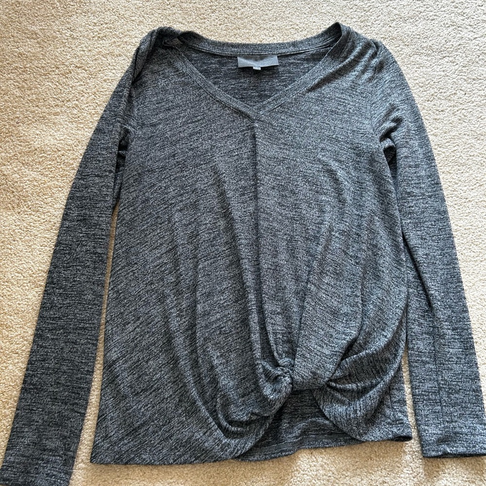 Grey longsleeve
